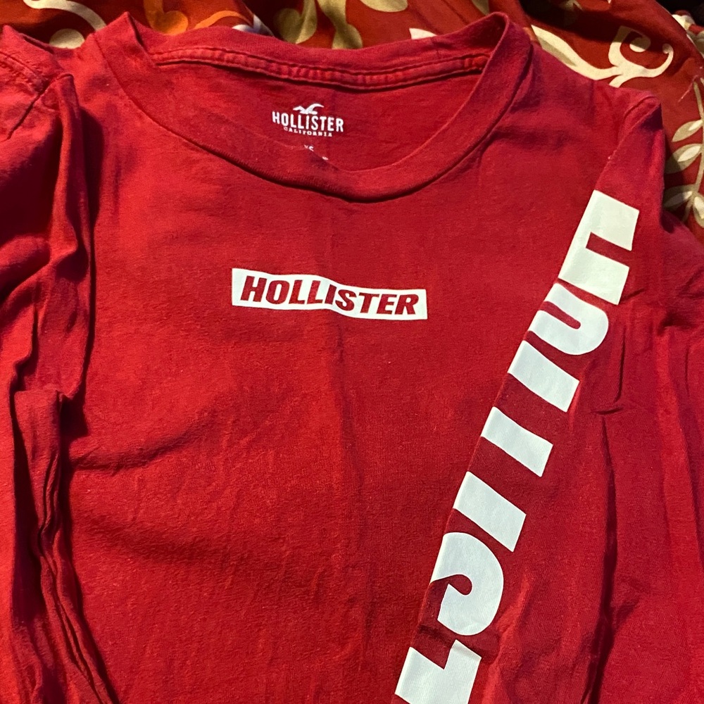 Hollister Bold Red Graphic Tee